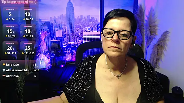 ninarandmann's Live XXX Chat