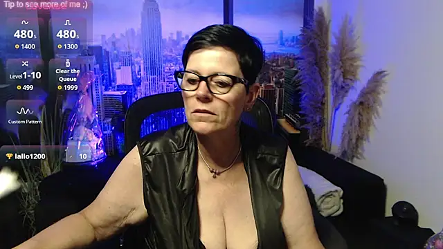 ninarandmann's Live XXX Chat
