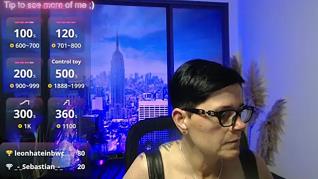 ninarandmann's Live XXX Chat