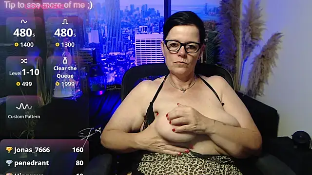 ninarandmann Chat XXX in diretta