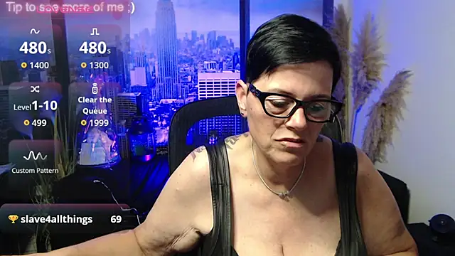 ninarandmann 网络视讯表演