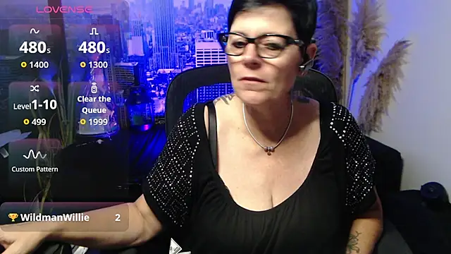 ninarandmann's Live XXX Chat