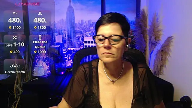 ninarandmann's Live XXX Chat