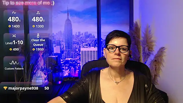 ninarandmann's Live XXX Chat