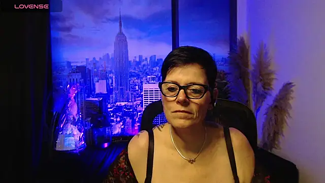 ninarandmann 网络视讯表演