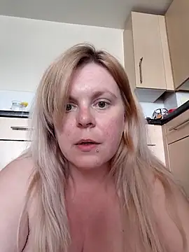 Chat XXX en directo de pinkieMilfPUSY
