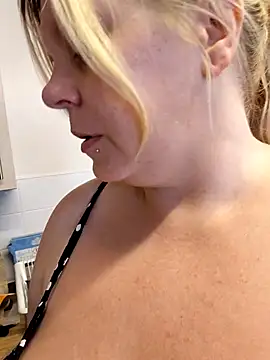 Chat soba uživo modela pinkieMilfPUSY