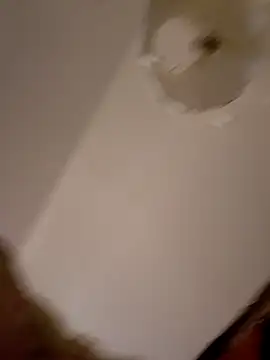 Živá chatovací místnost pinkieMilfPUSY