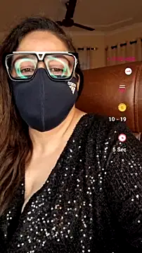 Webkamerová show SEXY-Sardarni
