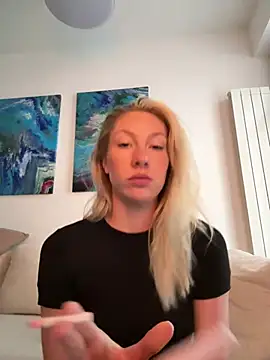 LuisaBecker Webcam-Show