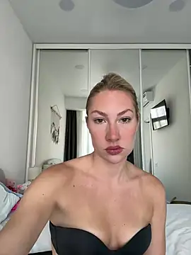 LuisaBecker Webcam-Show