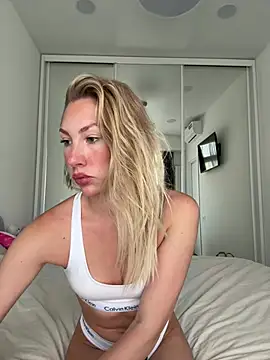 LuisaBecker Webcam-Show