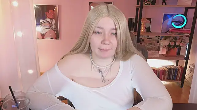 carolina_elf Live XXX Chat