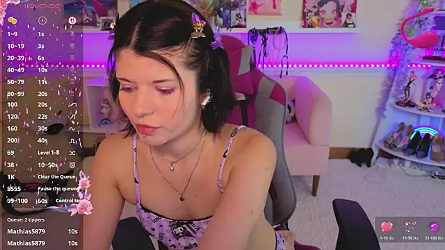 Show modela Katya_Zaitseva na web-kameri