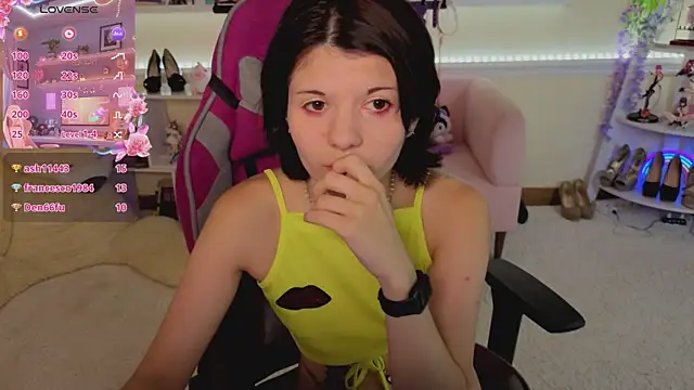 Show modela Katya_Zaitseva na web-kameri