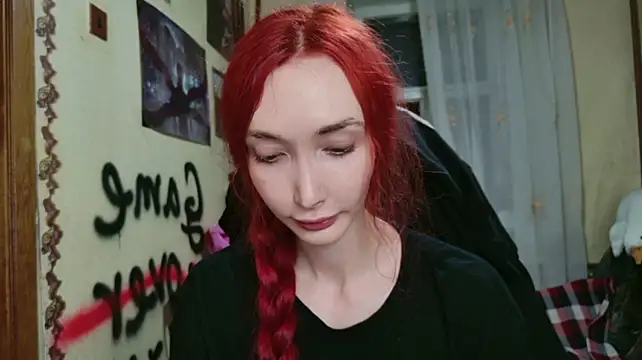 צ'אט XXX בשידור חי של Roxy_Silver