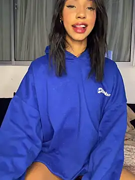 xenia_golden Live XXX Chat