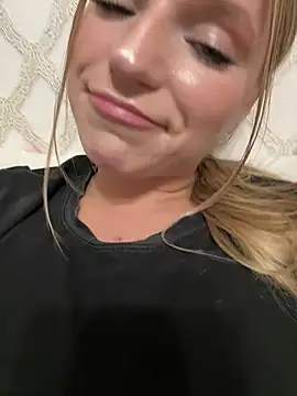 Czat XXX na żywo – adel_secret
