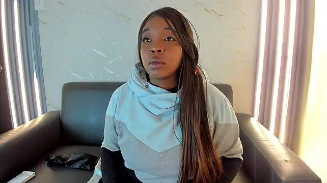 Charlotte__Brown_ Chat XXX in diretta