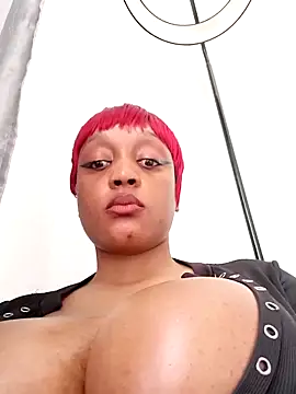 Czat XXX na żywo – Busty_Bambi