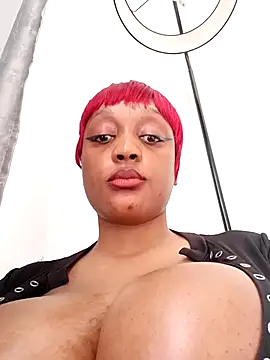 Busty_Bambi live XXX chat