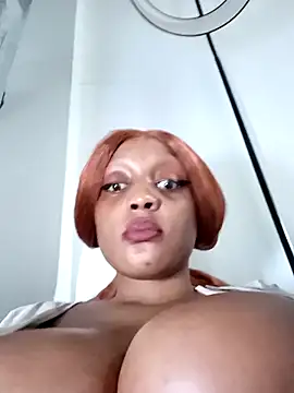 Czat XXX na żywo – Busty_Bambi