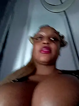 Busty_Bambi – webcam-show