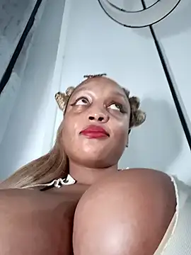 Busty_Bambi's Webcam Show