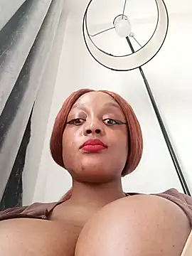 Busty_Bambi's Webcam Show