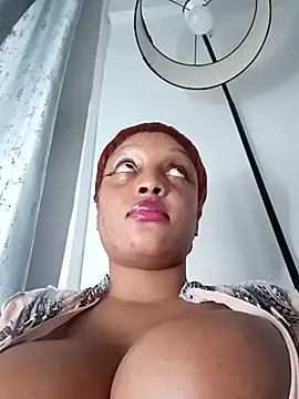 Busty_Bambi's Webcam Show