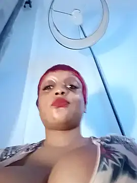Busty_Bambi's Webcam Show