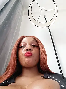 Chat +18 de Busty_Bambi ao vivo