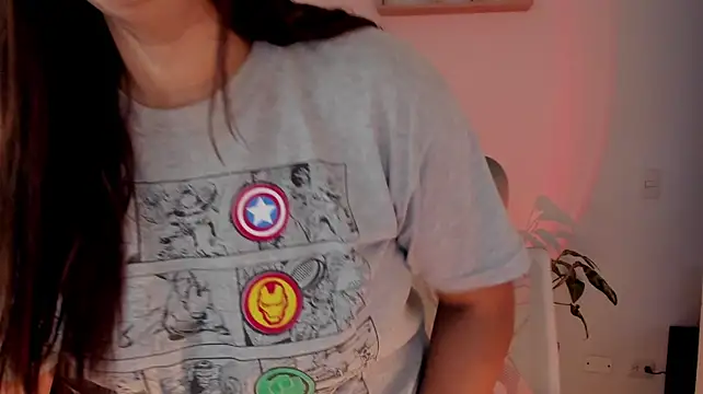 urcute_kitten Pertunjukan Webcam