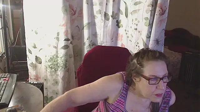 Ireallysquirt Live XXX-Chat