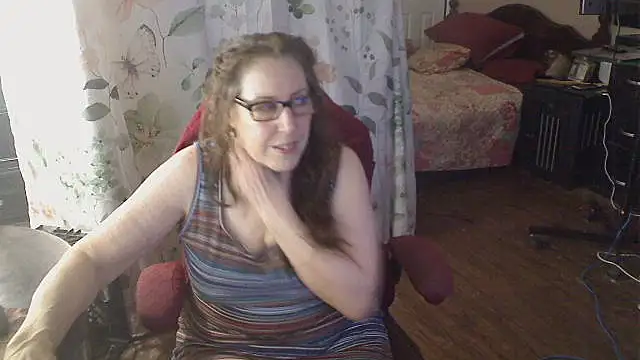 Ireallysquirt Шоу с уебкамера