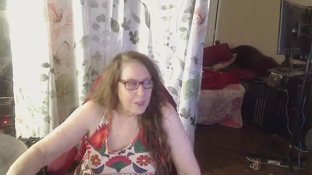 Ireallysquirt's Live XXX Chat