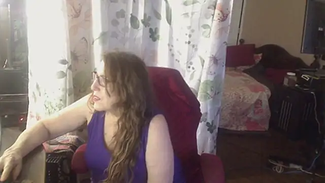 Ireallysquirt – Naživo XXX chat