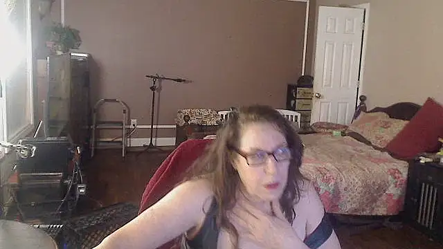 Ireallysquirt Live XXX-Chat