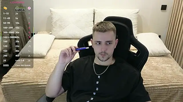 Webkamerová show Larstar01