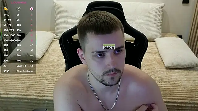 Larstar01's Webcam Show
