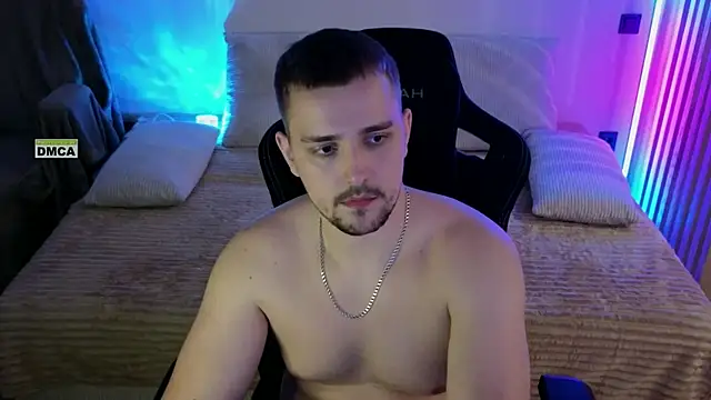 Larstar01's Webcam Show