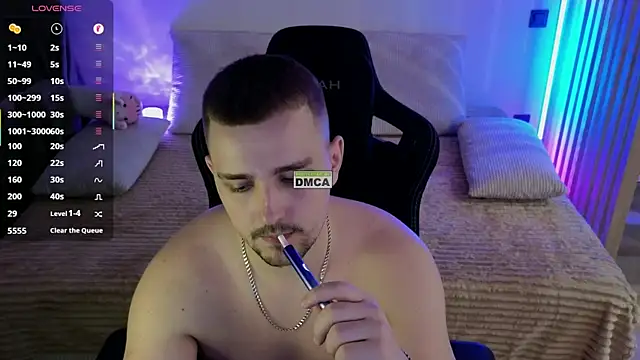 Вебкам-шоу Larstar01