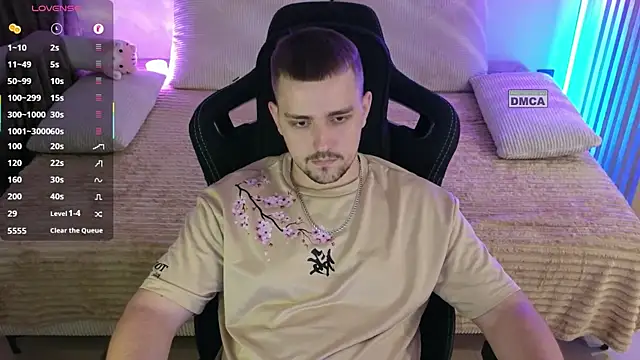 Larstar01's Webcam Show