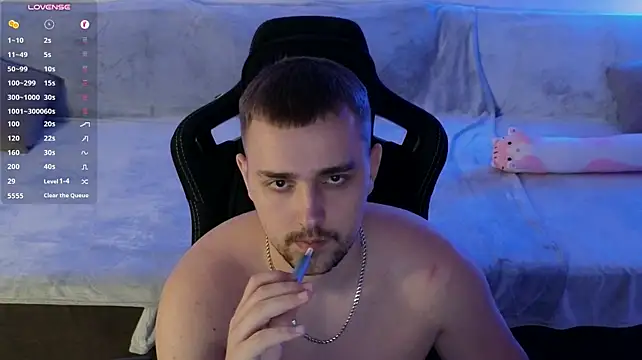 Larstar01 Webcam show