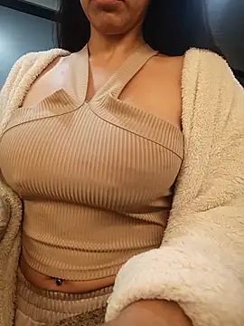 tiffani__love 现场XXX聊天