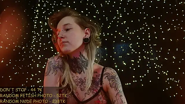 แชท XXX สดของ Littlespacemouse