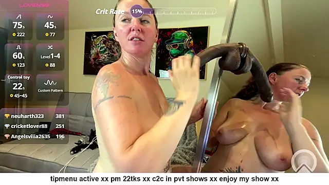 lou_roar's Webcam Show