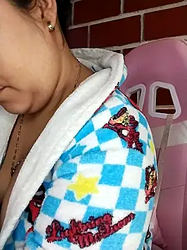 EmmaEspinoza_ Chat XXX in diretta