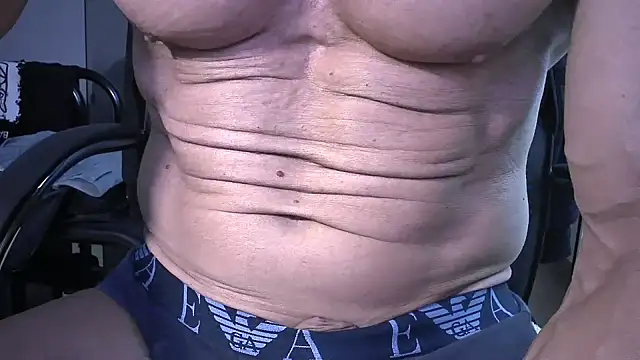 jeans466 Show in webcam