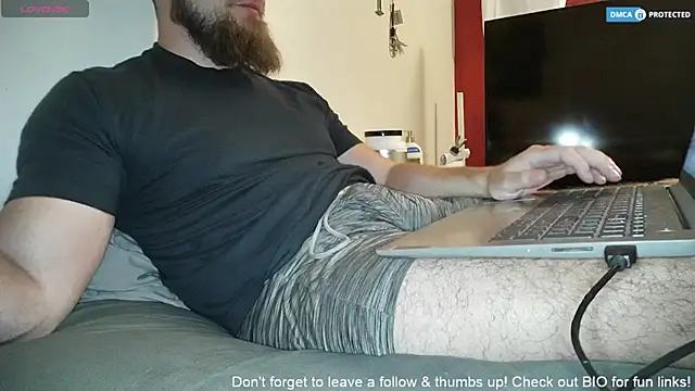 dikdowndaddy's Webcam Show